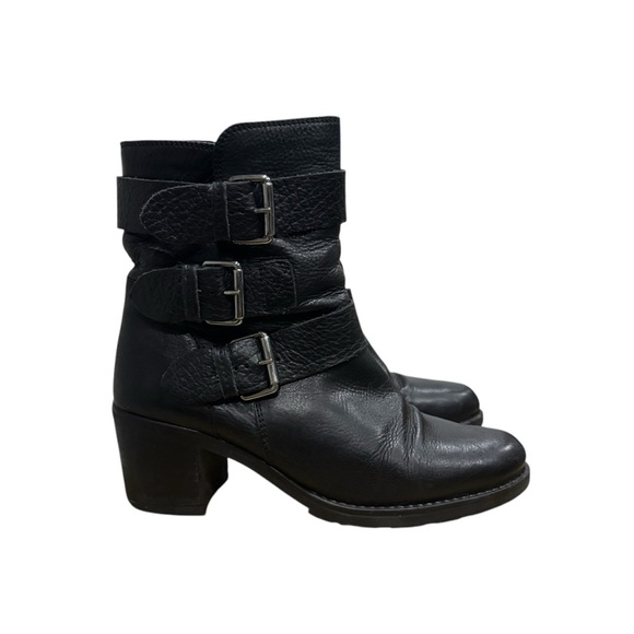 Clarks 1825 Black Leather Ankle Biker Boots Triple Buckle Zipper Women Size 8.5M - Picture 7 of 12